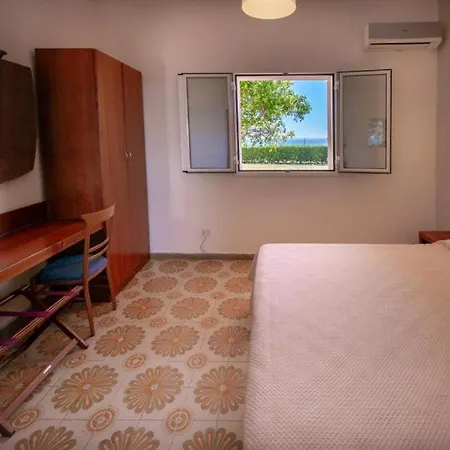 Semesterbostad Sky And Sea Arenella (Syracuse)